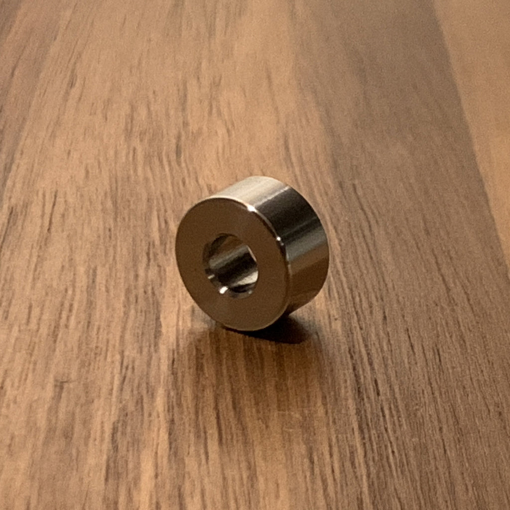 EXTSW 1/4” ID x 5/8” (.615") OD x .270” Thick 316 Stainless Spacer