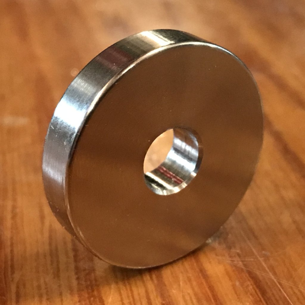 EXTSW 8.33 mm ID x 30 mm OD x 6.3 mm Thick 304 Stainless Washer